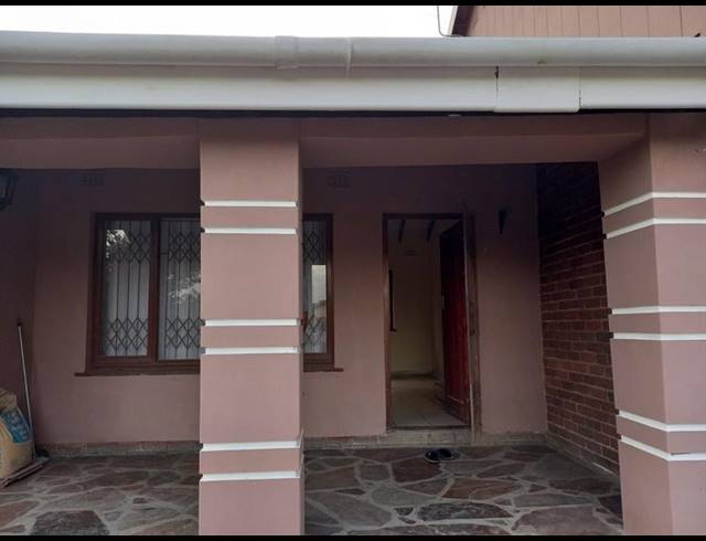 3 BEDROOM PROPERTY TO RENT IN ESCOMBE